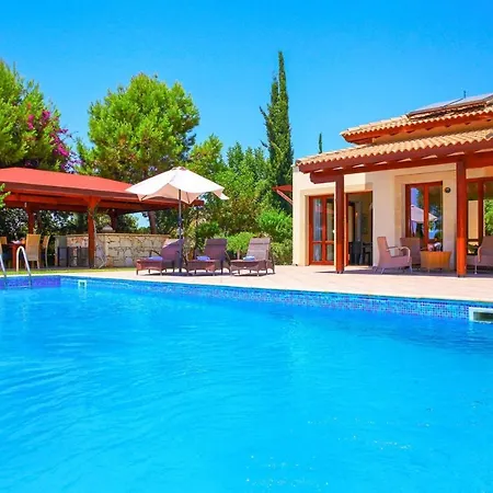 Aphrodite Hills Superior 238 Вилла Куклия